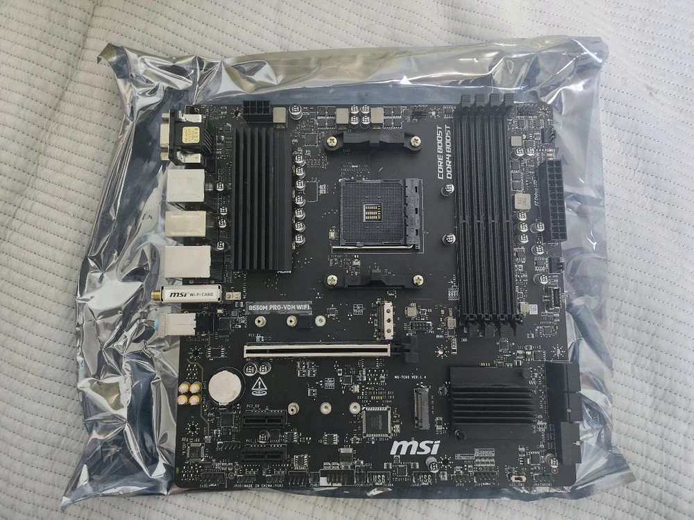 라이젠 5 5600x / MSI B550m pro VDH WIFI / 삼성 DDR 4 3200 32GB 싱글 램 이미지