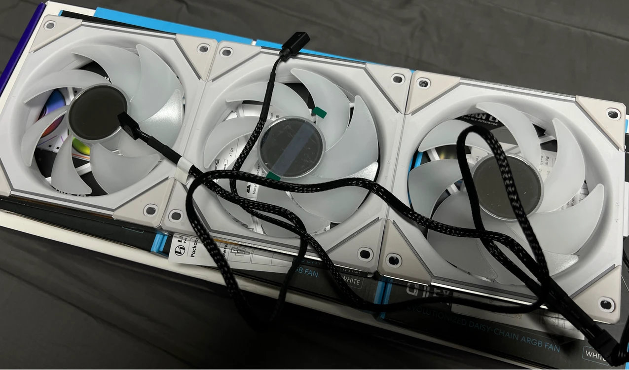NZXT KRAKEN ELITE 360 RGB (화이트) + 리안리 유니팬 INF 120 3ea 크라켄 엘리트 이미지