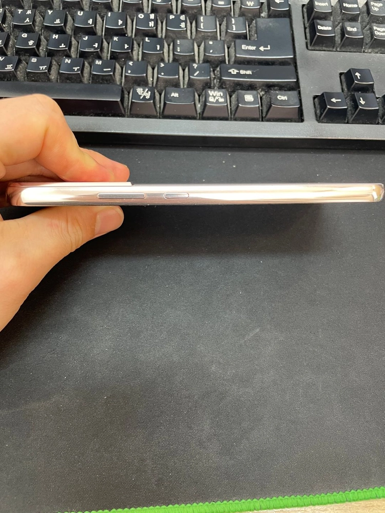 갤럭시S22플러스 핑크골드 256GB 무잔상 상태좋은 중고27만9천팝니다 이미지