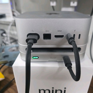 맥미니 m4 16g/256g+썬더볼트 4 인클로져+삼성 2tb ssd 이미지