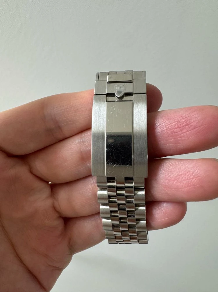 튜더 블랙베이원 샴페인 36mm 이미지