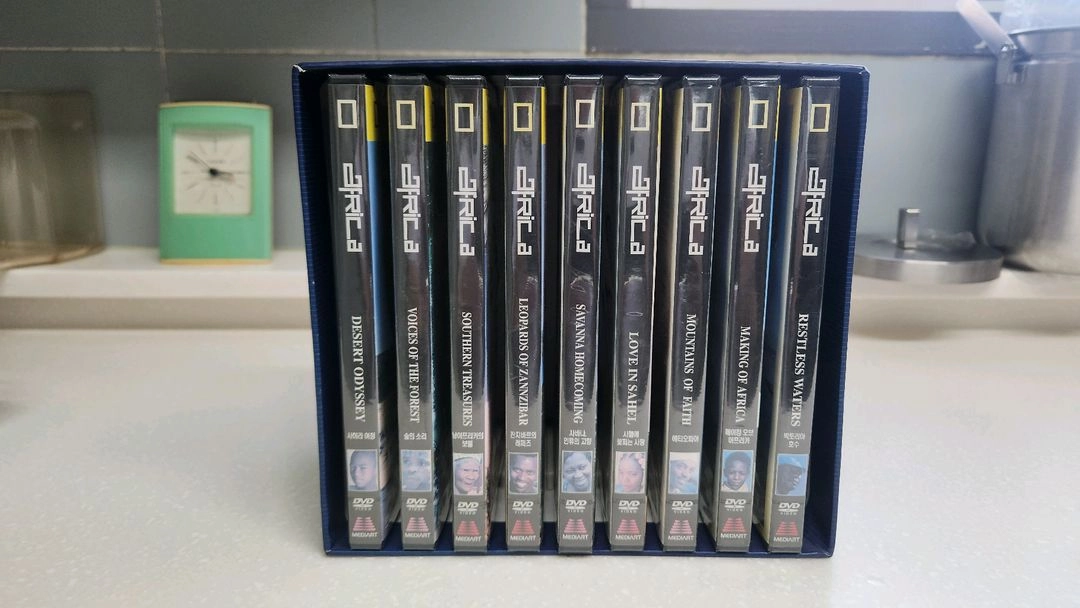 내셔널지오그래픽 아프리카 DVD 9disc 박스 비닐미개봉 이미지