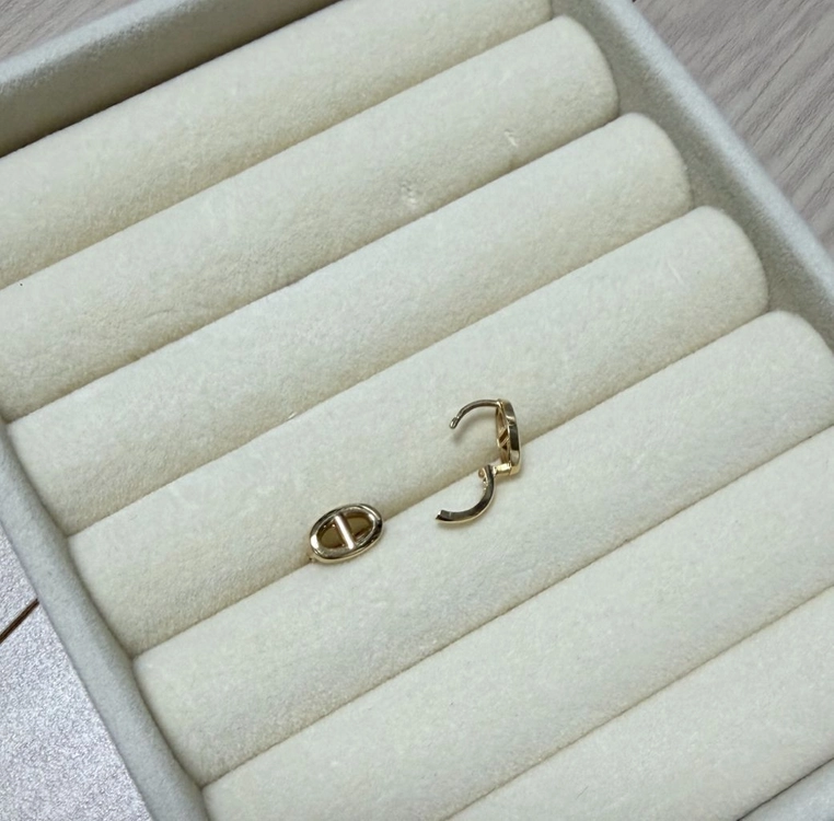 14k 옐로우골드 원터치 샹달 귀걸이 이미지