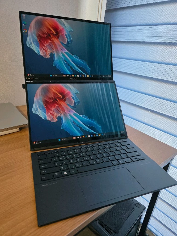 asus 젠북듀오 pz153w 32gb 2tb ultra 9 - 안심되는 중고거래