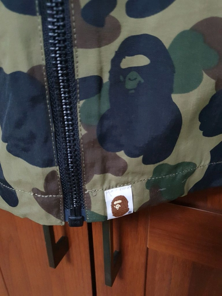 (새상품)베이프 샤크 후드집업 이미지