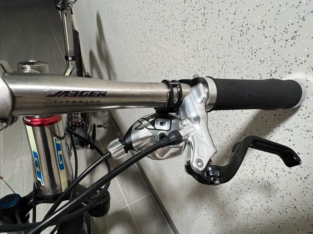 GT 자이온 티타늄 mtb 이미지