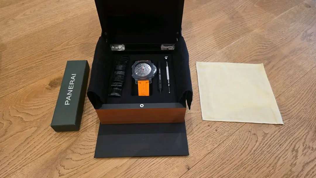 파네라이 루미노르 크로노 플라이백 세라믹 PAM01298 Luminor Chrono Flyback Ceramica 이미지