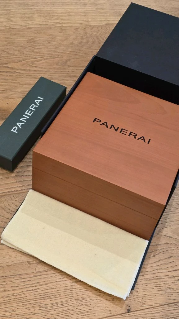 파네라이 루미노르 크로노 플라이백 세라믹 PAM01298 Luminor Chrono Flyback Ceramica 이미지