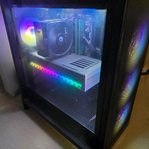 7500f + 9070xt+32g+1tb ssd pc본체 데스크탑 팝니다 이미지