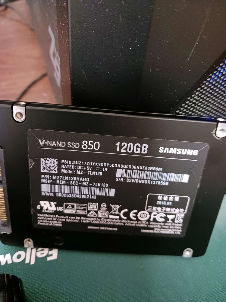 삼성 V-NAND ssd 850 120g 팝니다. 이미지
