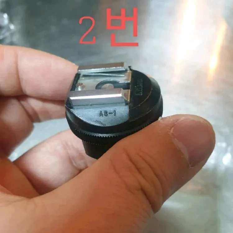 니콘 AS-1 (니콘 F,F2 용 핫슈 어댑터)플래시 어댑터(핫슈 커플러) 이미지