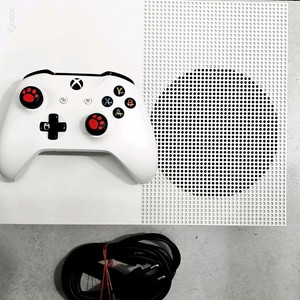 Xbox one s 화이트 500기가 팝니다 엑스박스 이미지