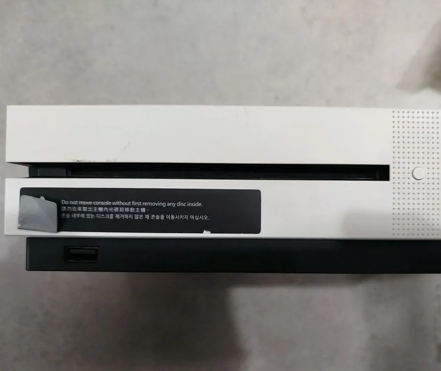 Xbox one s 화이트 500기가 팝니다 엑스박스 이미지