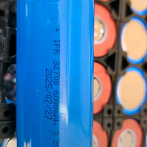 인산철배터리 32700 6000mah 100개 10만원 이미지