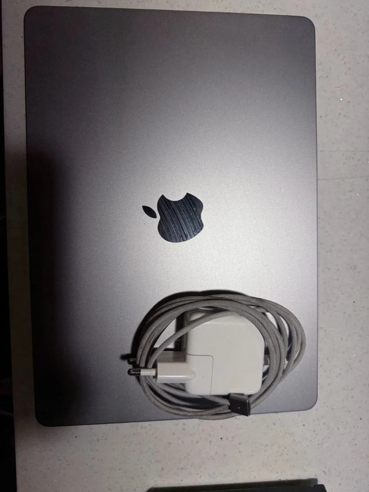 풀박스 스페이스그레이 맥북에어m2 13인치 256기가 8gb - 안심되는 중고거래