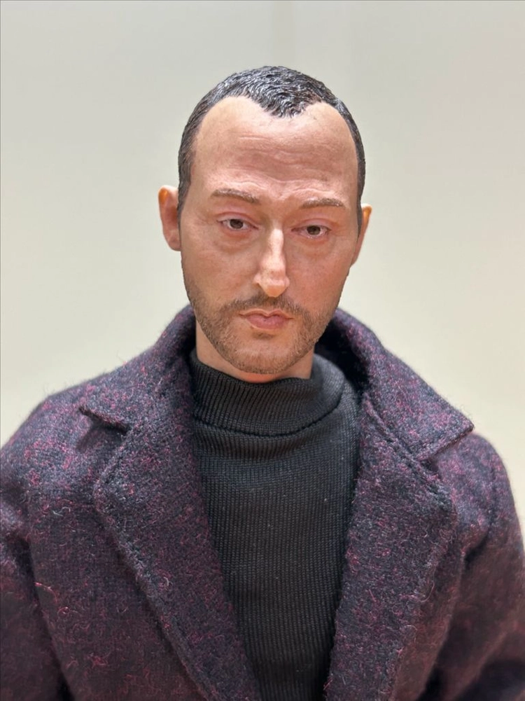레옹 12인치 피규어 이미지