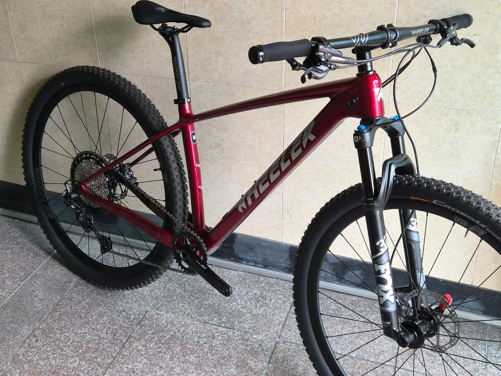 무주행신차! 휠러 호크 800A 시마노 XT 카본 MTB - 안심되는 중고거래