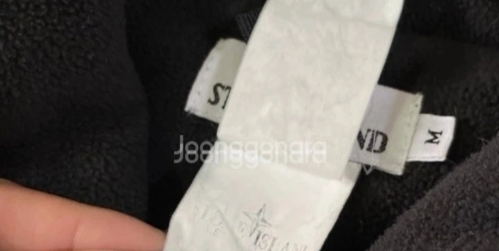 스톤아일랜드 카고완장 카모 패딩 점퍼 105/XL 이미지