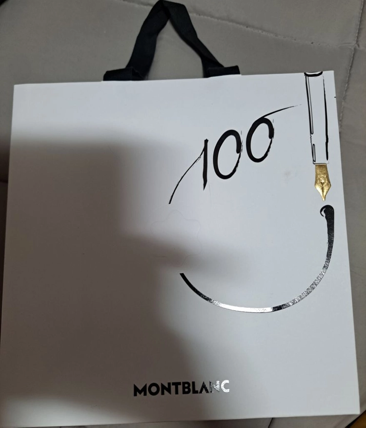 독일 명품 MONTBLANC 몽블랑 골드 리버서블 벨트 이미지