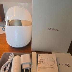 LG 프라엘최상위 모델 거치대 있는 고급형 이미지