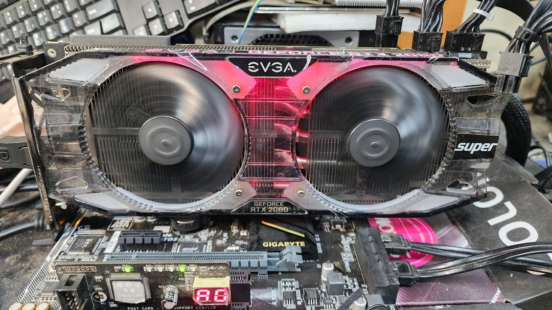 기가바이트 RTX 2080Super 8G 판매합니다 - 안심되는 중고거래