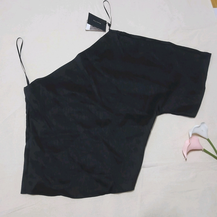 새상품 마시모두띠 블랙 원숄더 린넨 블라우스 여자 여름 이미지