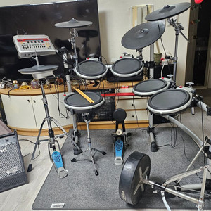 Yamaha DTXTREME II 전자 드럼 이미지