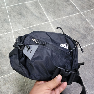 밀레 마운틴 힙색 이미지