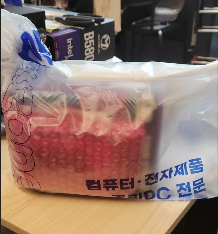 Terabyte Ramonster DDR4-25600 CL22 16*2=32GB 이미지