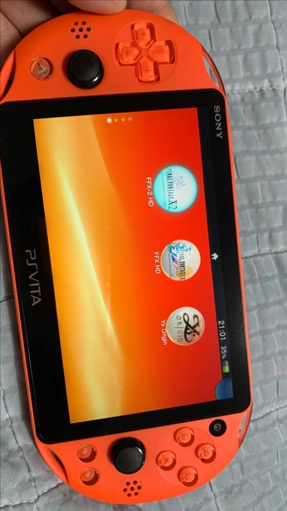 소니 PS Vita PS비타 2세대 128GB 네온오렌지 팝니다. - 안심되는 중고거래