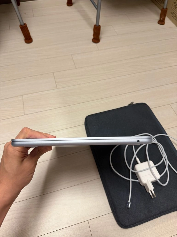 S급 ) 맥북 에어 M5 13인치 16gb 512ssd 스카이블루 이미지
