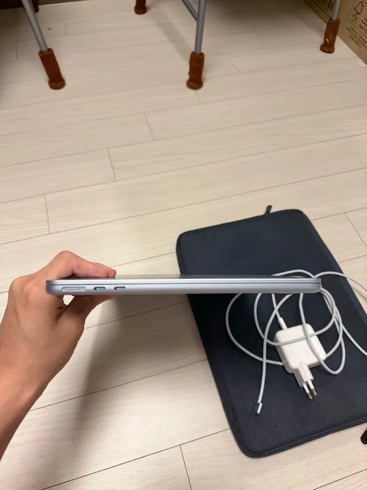 S급 ) 맥북 에어 M5 13인치 16gb 512ssd 스카이블루 이미지