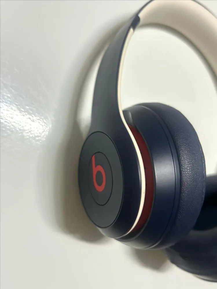 beats solo 3 club navy 비츠솔로3헤드폰판매 이미지