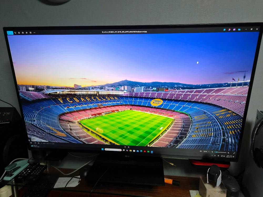 LG 43UN700 43인치 4K UHD 모니터 - 안심되는 중고거래