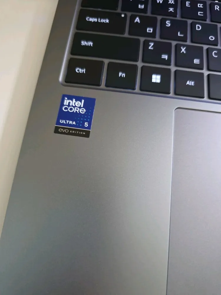 신품급 갤럭시 북5 프로 360 노트북 울트라5 16램 SSD 512GB 이미지