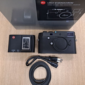 라이카 M246 모노크롬 박스셋 이미지