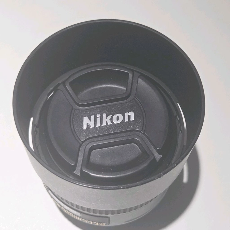 니콘 AF-S 50mm F1.4g 렌즈 이미지