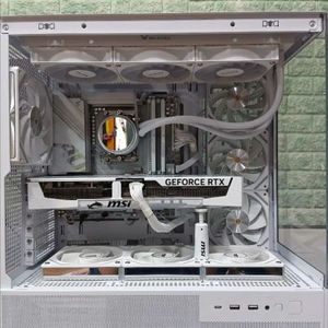 9800X3D & RTX5070TI 게이밍 컴퓨터 PC 이미지