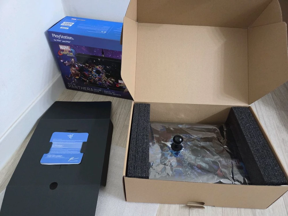 5HR사용 Razer Panthera레이저판테라 마블 캠콤 리미티드에디션한정판 아케이드 조이스틱(일명 구판테라) 이미지