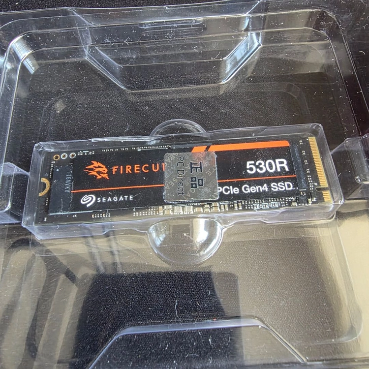 시게이트 SSD 530R 4TB 상태좋음 이미지