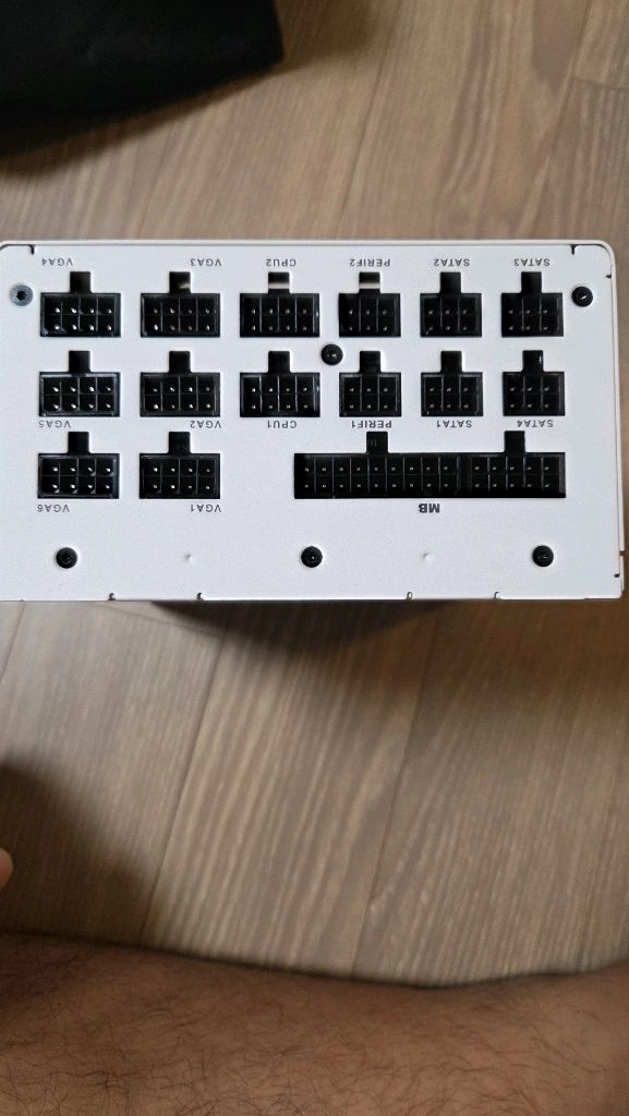 SuperFlower SF-1000F14MP 팝니다(1000w) 이미지