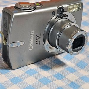 캐논 익시 600(IXY 600) 컴팩트 디지털 카메라 이미지
