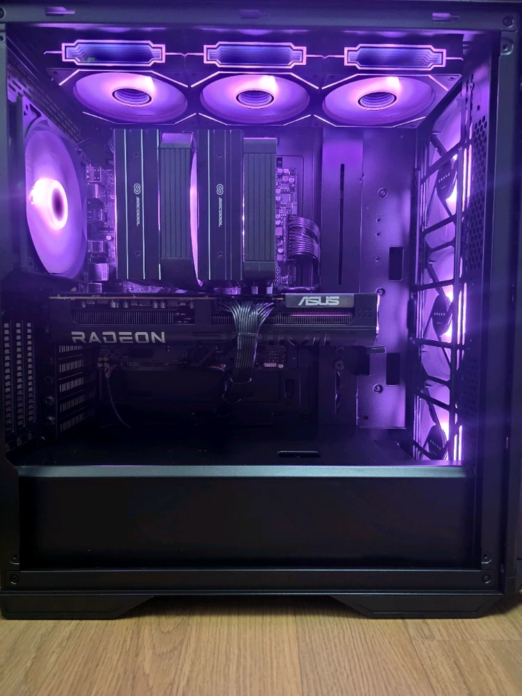 AMD 라이젠 9800x3d, 라데온 rx9070xt 등 컴퓨터 본체 - 안심되는 중고거래