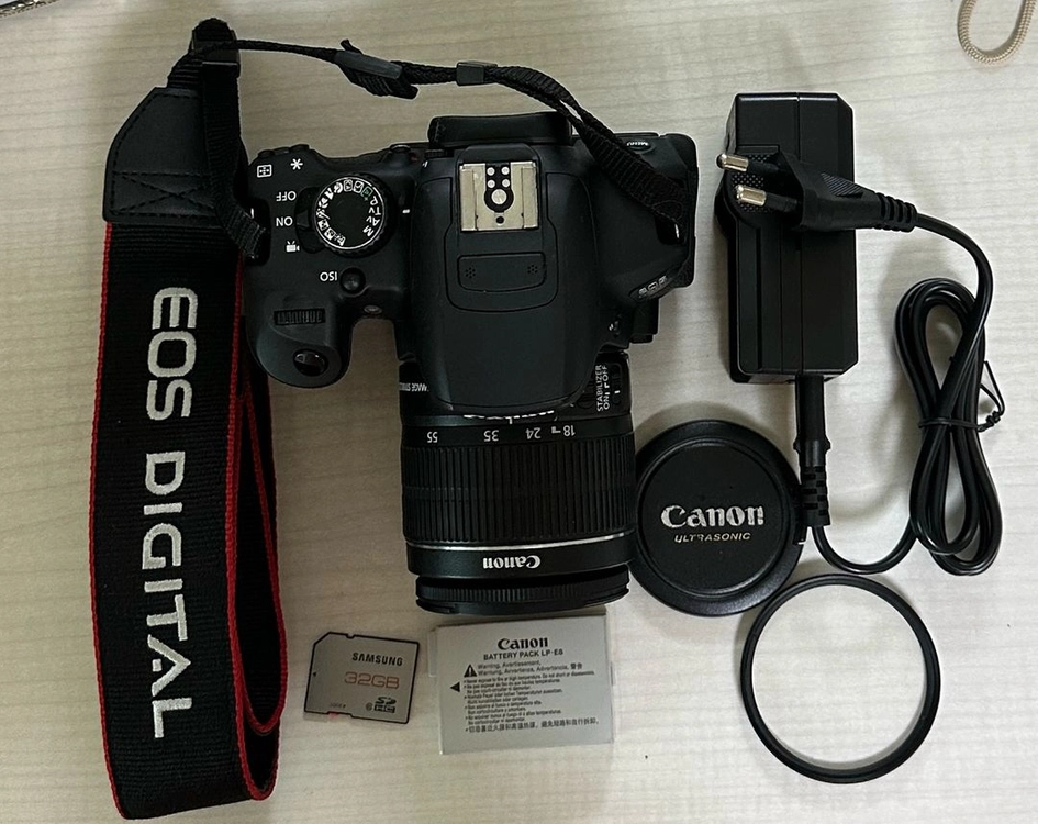 캐논 EOS 650D 18-55mm렌즈포함 이미지