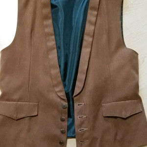 세무 갈색베스트 팝니다 이미지