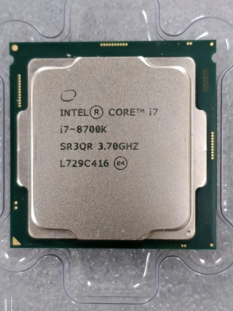 컴퓨터 인텔 8세대 CPU I7 8700K (인텔 8세대 1151V2) 이미지