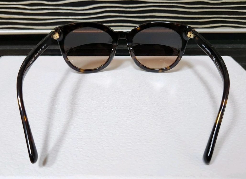 Dolce & Gabbana 돌체앤가바나 DG 4249F 선글라스 이미지
