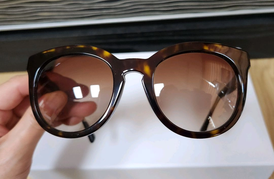 Dolce & Gabbana 돌체앤가바나 DG 4249F 선글라스 이미지
