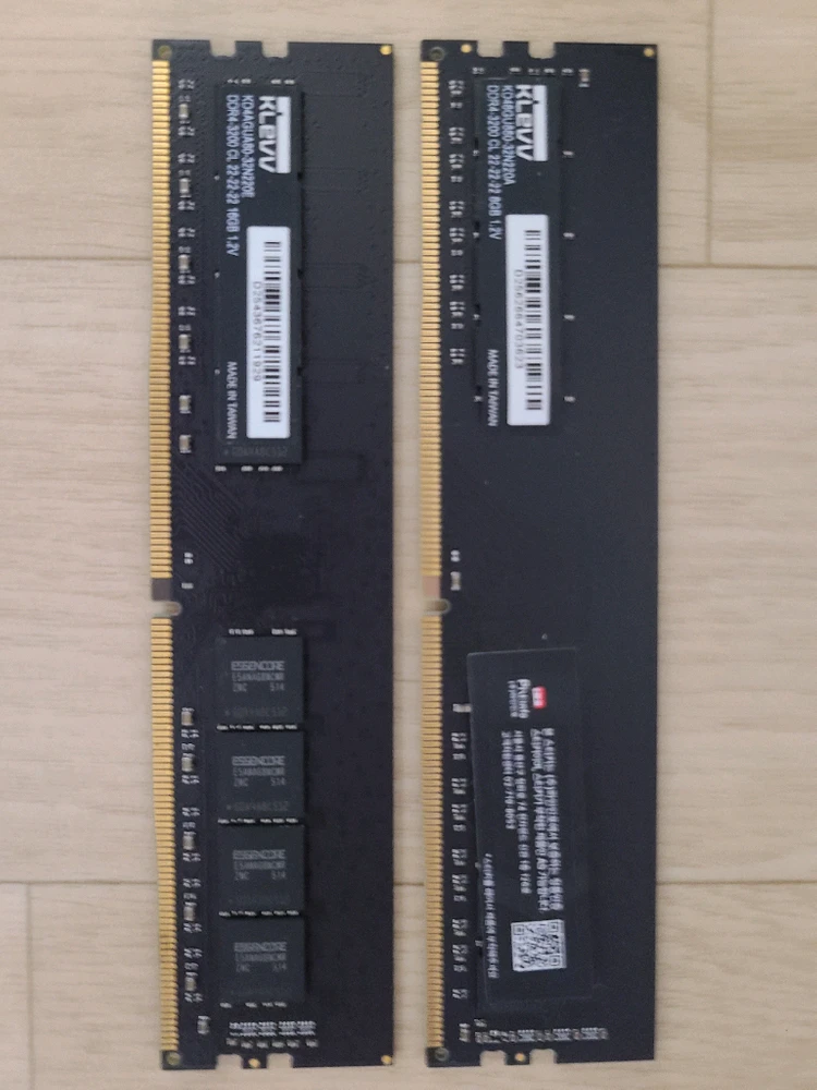 SK하이닉스 KLEVV DDR4 3200MHz 16GB 8GB 램 2개 이미지