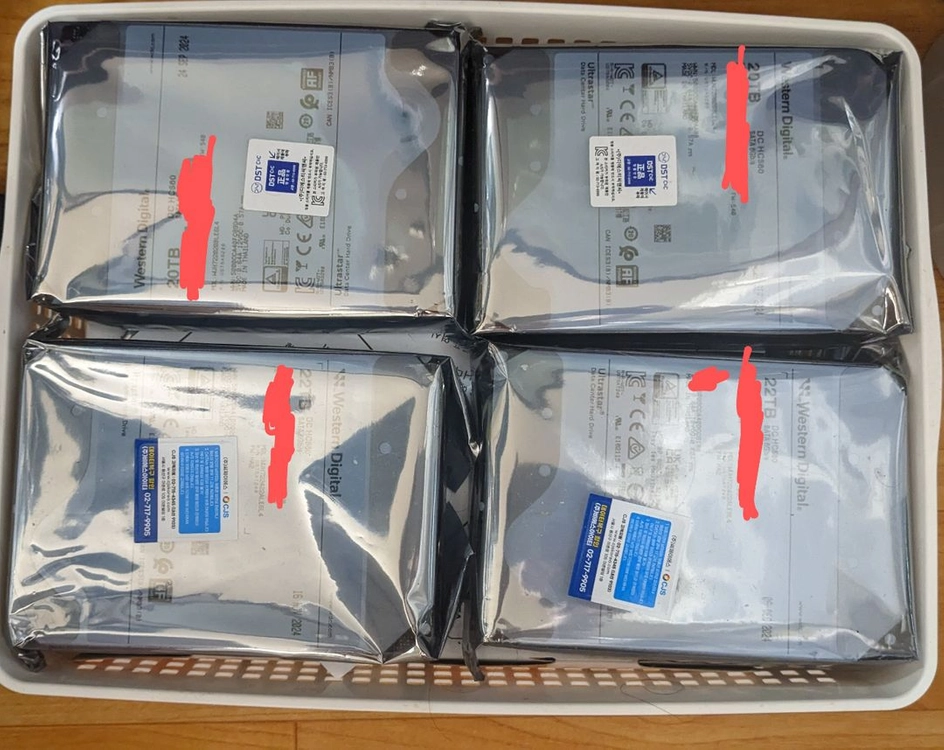 WD Ultrastar HDD 20TB, 22TB 3.5인치 하드디스크 이미지